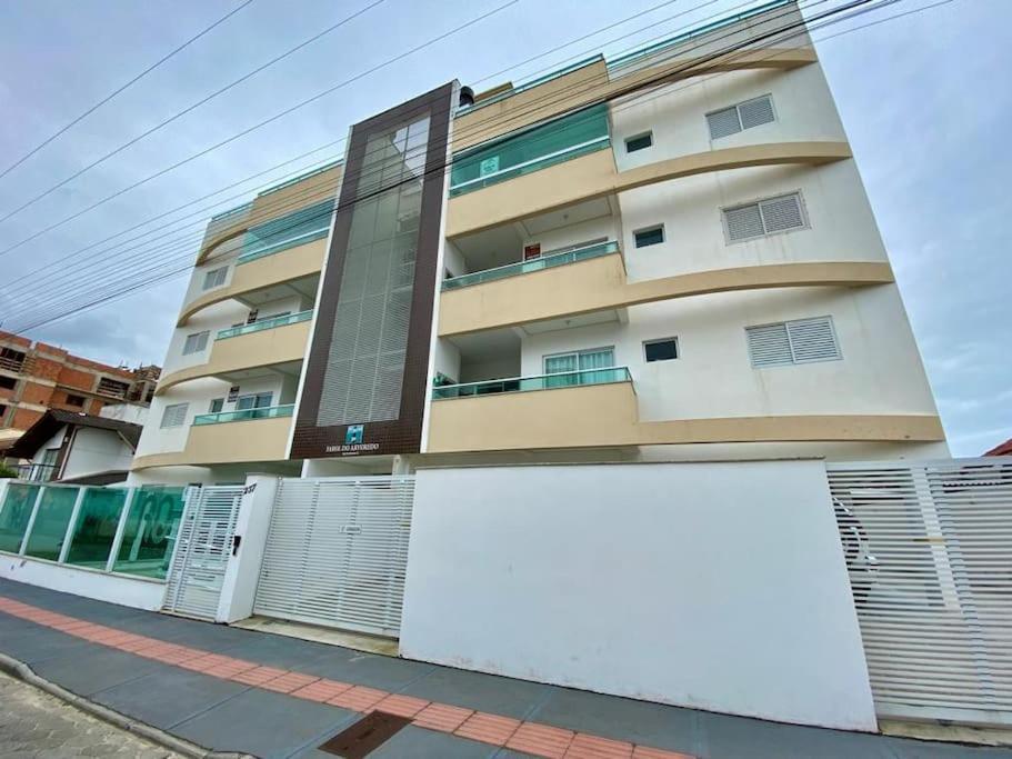 Apto 80M Da Praia Grande Vista Mar! Governador Celso Ramos Exterior foto